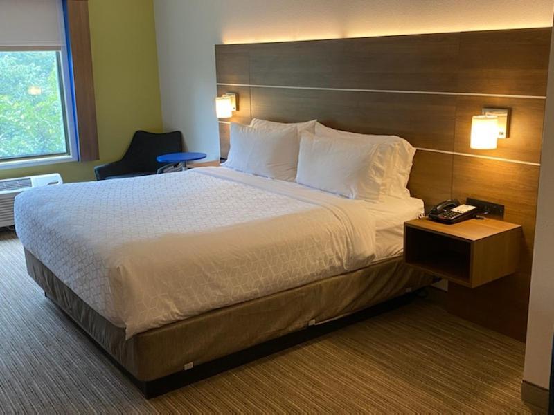 Holiday Inn Express & Suites Reidsville By Ihg Ngoại thất bức ảnh