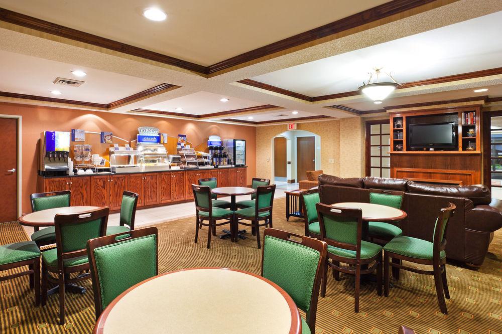 Holiday Inn Express & Suites Reidsville By Ihg Ngoại thất bức ảnh